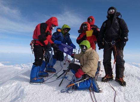 ＯＢの故・植村直己氏が消息を絶った“因縁の山”――明治大学山岳部が北米最高峰マッキンリー登頂に成功