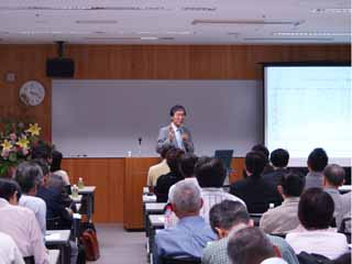 今春新設の大学院「政策創造研究科」が多彩な展開──法政大学