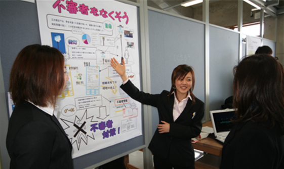 金沢工業大学が教育の成果を公開――「知識の修得」から「知恵の活用」へ