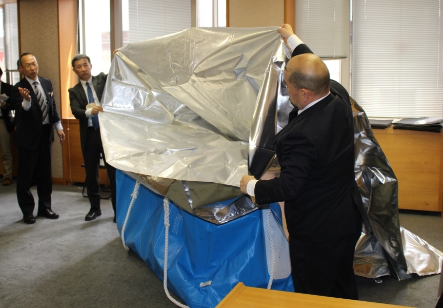 京都産業大学が産官学連携で、家畜伝染病まん延防止のための輸送用「防疫バッグ」を開発