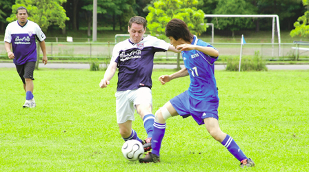 神田外語大学が５月１６日に「第６回ＫＵＩＳ杯　国際親善サッカー大会」──８か国の大使館と留学生が参加する国際交流戦を開催