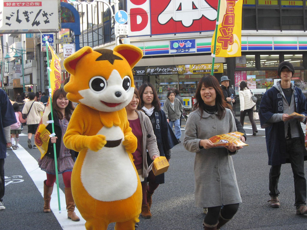 立正大学が地元の戸越銀座商店街と連携し、「コロッケで街づくり」プロジェクト