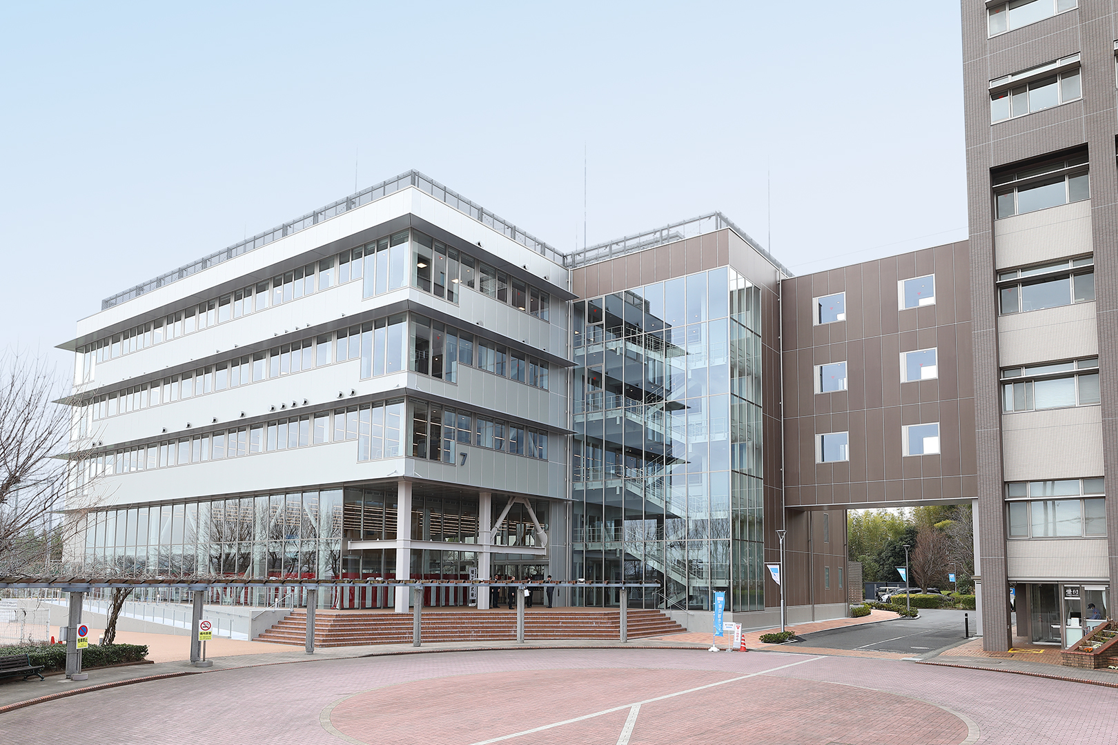 東京都市大学が横浜キャンパス7号館の竣工式を挙行 ― 「開かれたキャンパス」のシンボルとしてより良い「学び」の環境を整備