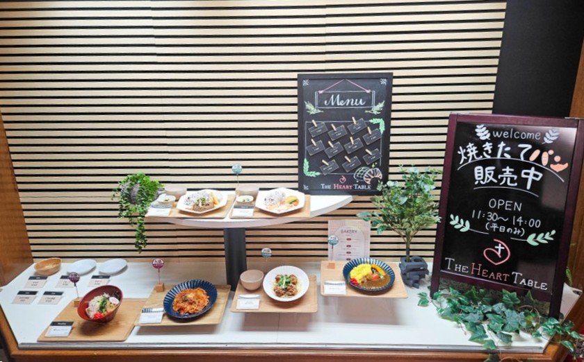 聖心女子大学の学生食堂がリニューアルオープン、新愛称は「THE HEART TABLE」― 学生がプロジェクトを主導し運営の改善やメニュー構成などを提案