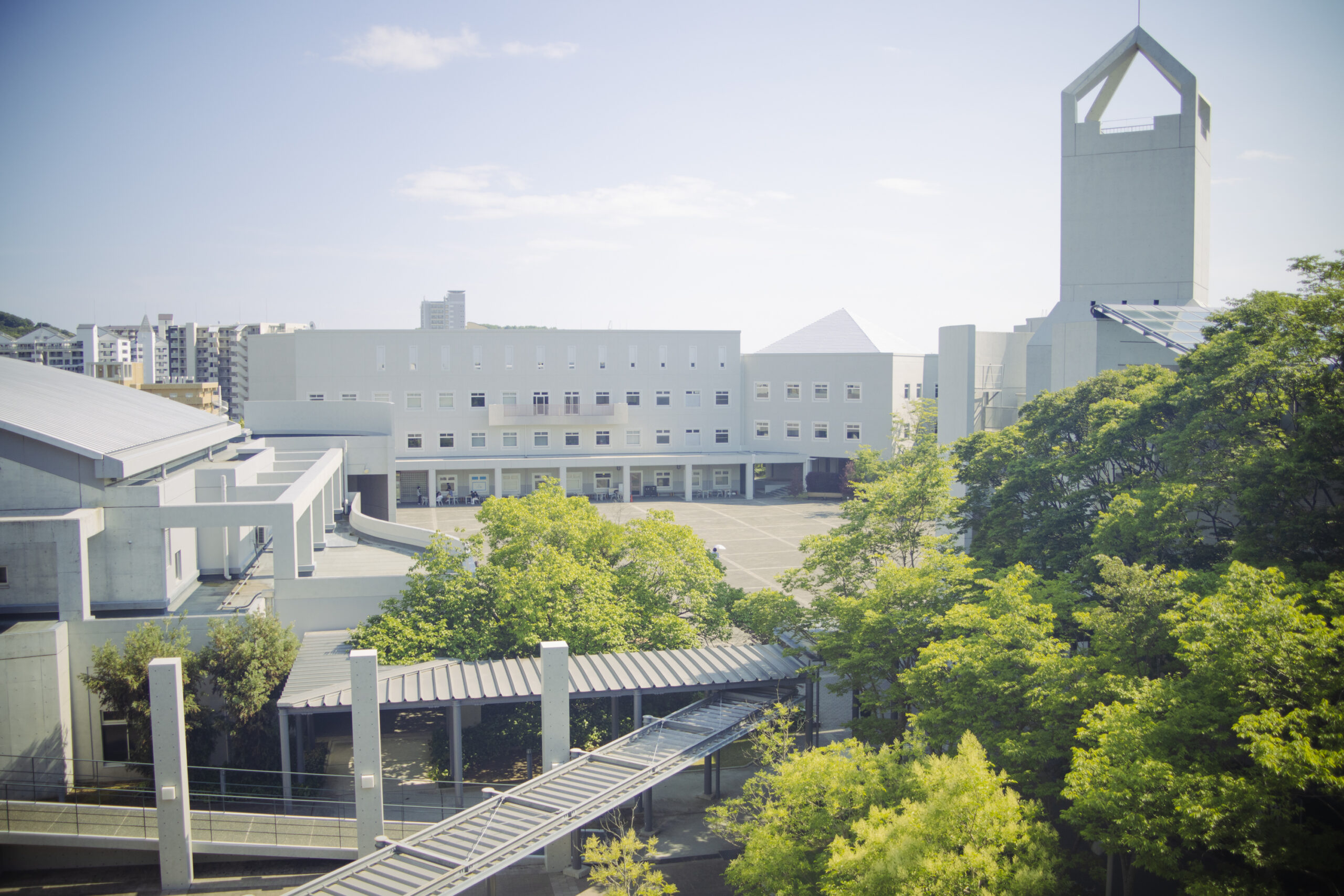【流通科学大学×修成建設専門学校】新しい編入学のかたちへ。「分野を超えた編入学」の創造を目指した連携協定を締結